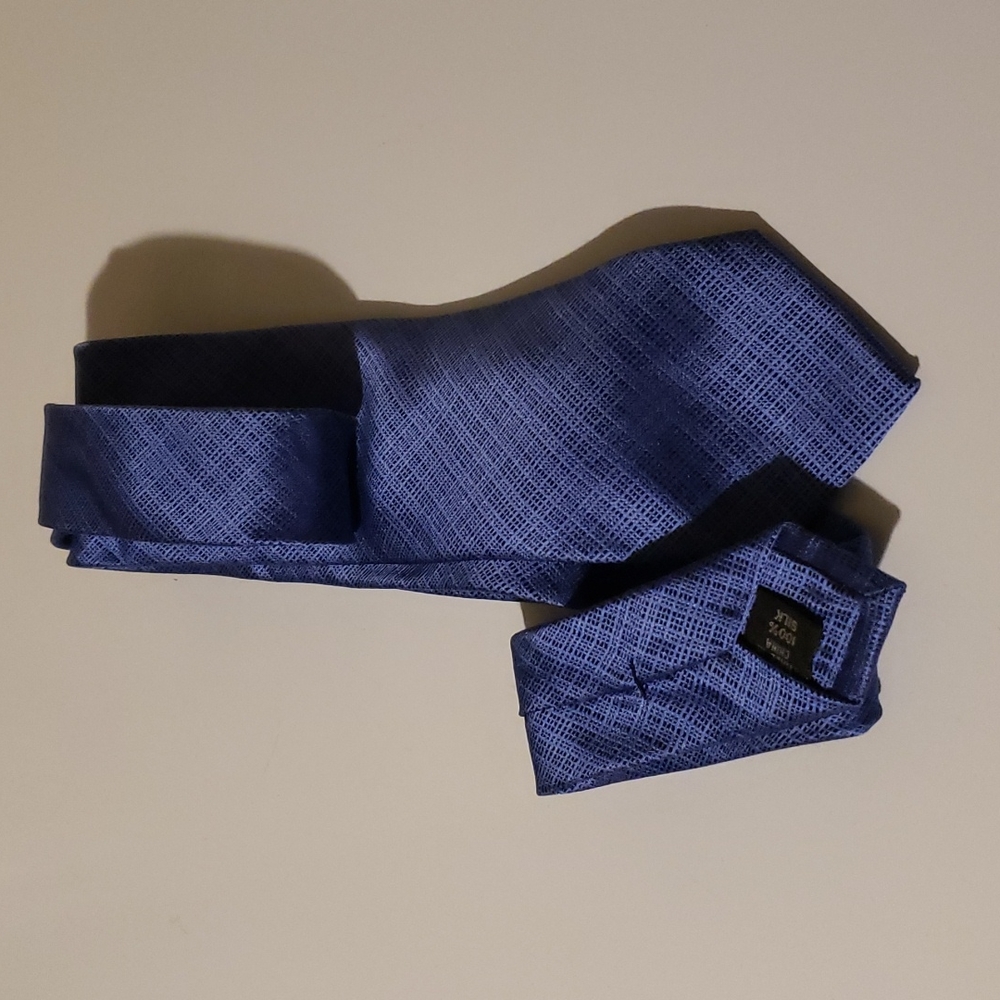 Men's Calvin Klein silk tie